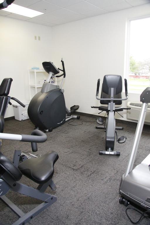 West Point Horizon Inn & Suites المظهر الخارجي الصورة