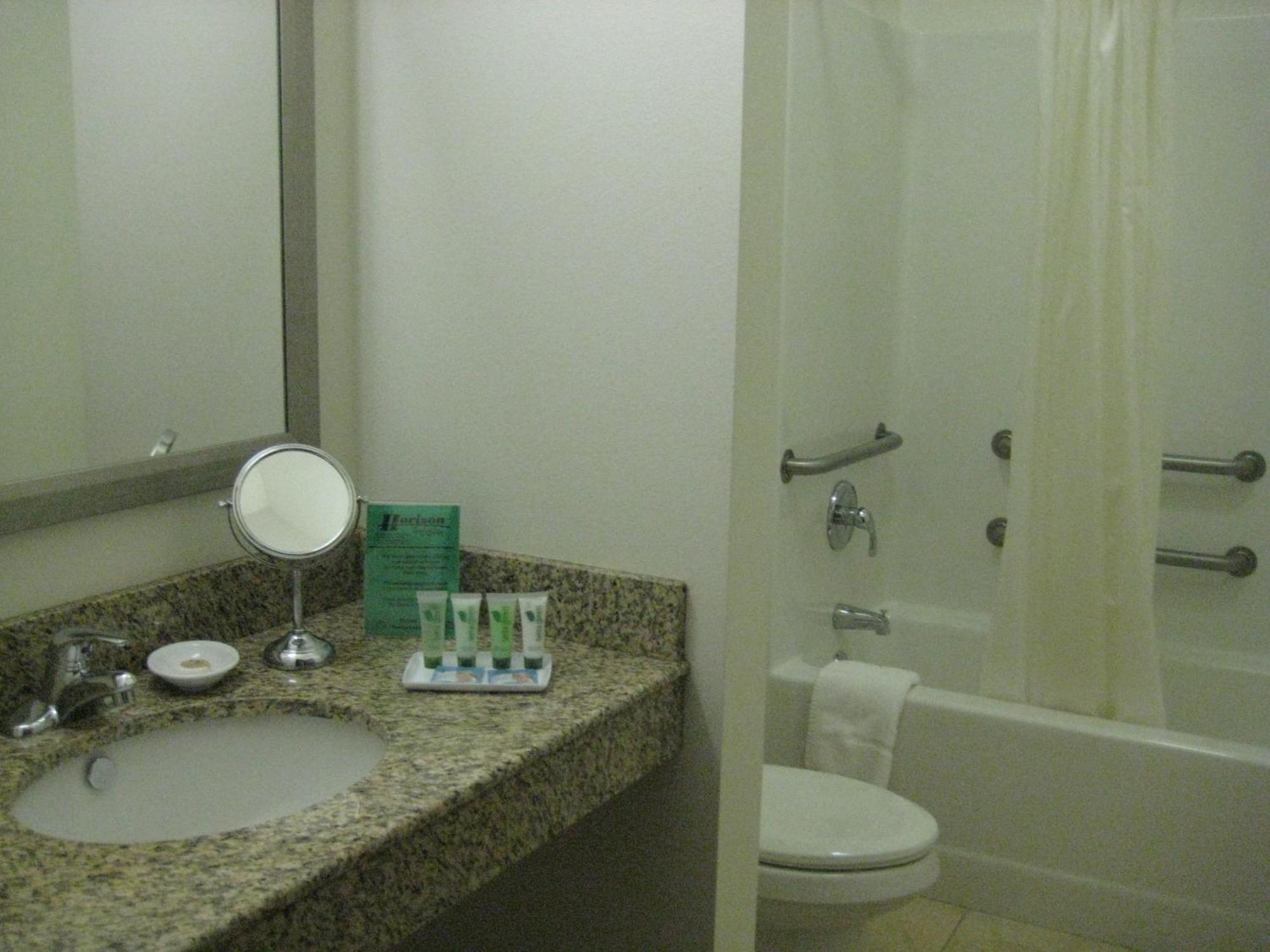 West Point Horizon Inn & Suites المظهر الخارجي الصورة