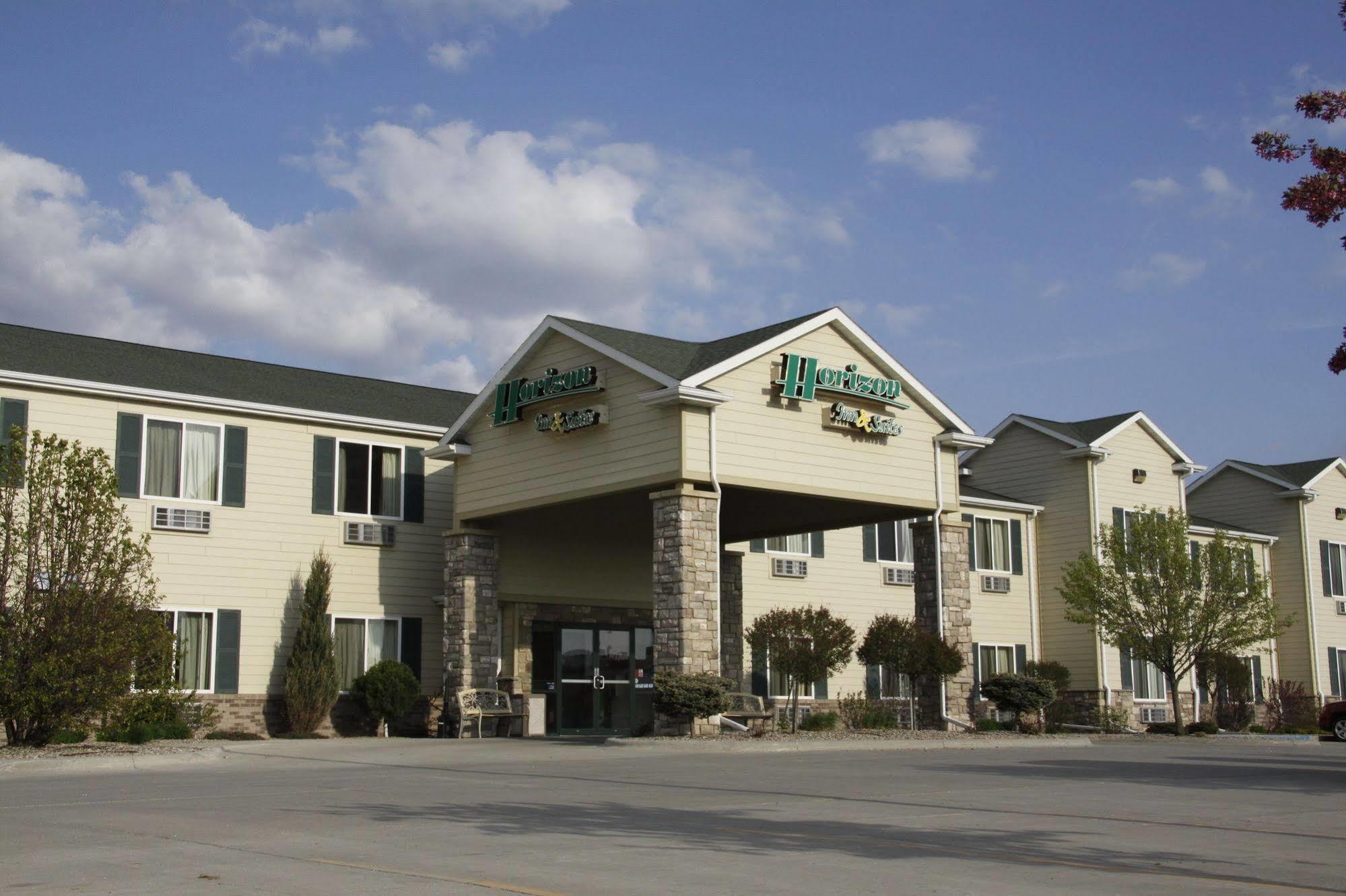 West Point Horizon Inn & Suites المظهر الخارجي الصورة
