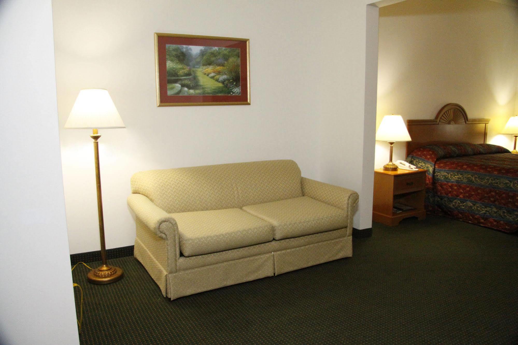 West Point Horizon Inn & Suites المظهر الخارجي الصورة