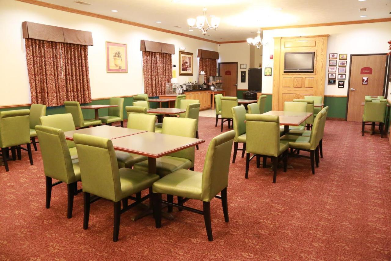 West Point Horizon Inn & Suites المظهر الخارجي الصورة